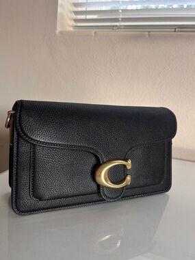 Coach Black Pebbled Leather Shoulder Bag with Gold 'C' Clasp